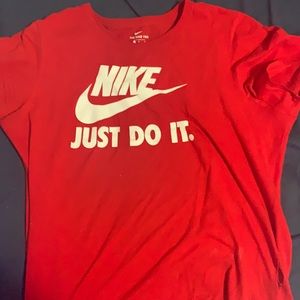nike t shirt